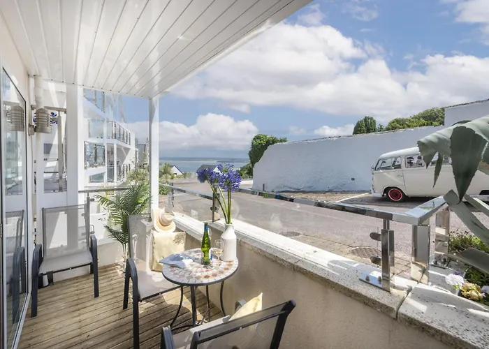 Apartment By The Sea, Wi-Fi, Pets Accepted St Ives 